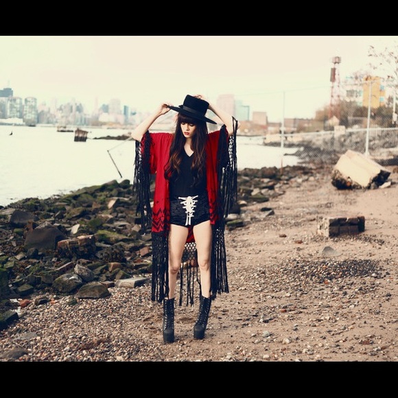 Spell & the Gypsy Opium Beaded Tassel Kimono OS 🍂 - Picture 2 of 2